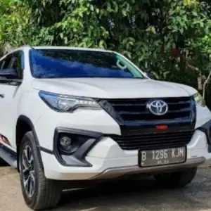 Rental Mobil Gunung Putri, Tarif Sewa Murah 400K
