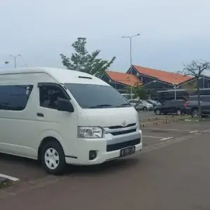 10 Rental Mobil Cibiru Terbaik Terpercaya, Lepas Kunci Hanya Mulai 350K Saja