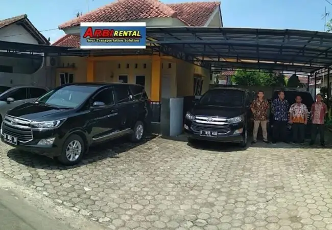 10 Rental Mobil Batang Jawa Tengah, Tarif Sewa Murah 200K