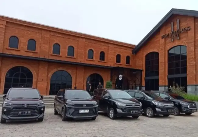 10 Rental Mobil Sragen Yang Wajib Kamu Pertimbangkan Layanannya, Bisa Setir Sendiri Atau Pakai Driver