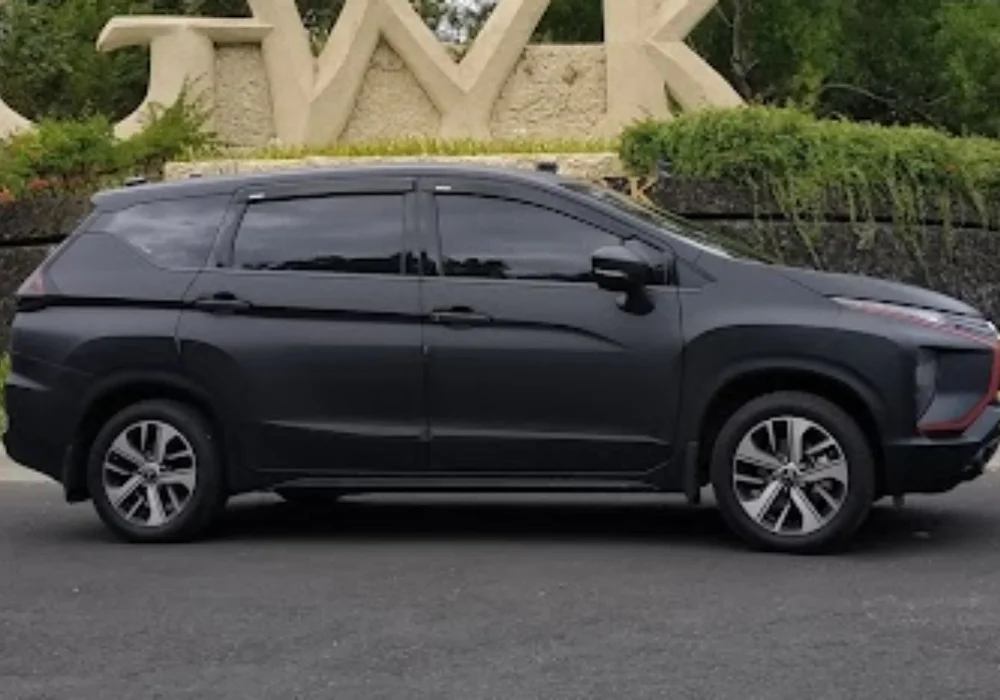 10 Rental Mobil Lumajang Murah: Tarif Mulai 100K Saja
