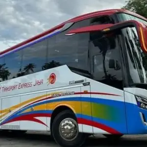 bus jakarta padang
